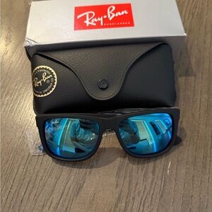 Ray-Ban Justin Sunglasses with Rubber Black Frames and Blue Flash Lenses